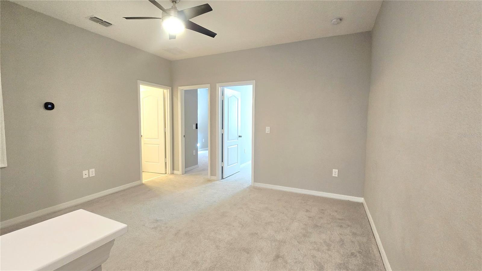 Image 31 of 94 For 11992 Sands Cove