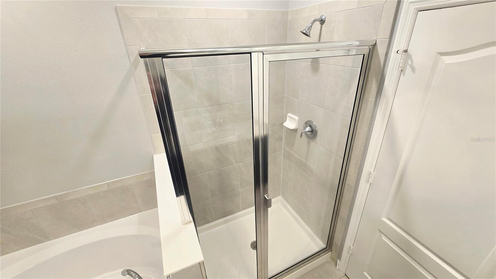 Image 49 of 94 For 11992 Sands Cove