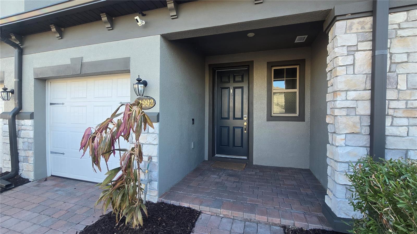 Image 5 of 94 For 11992 Sands Cove