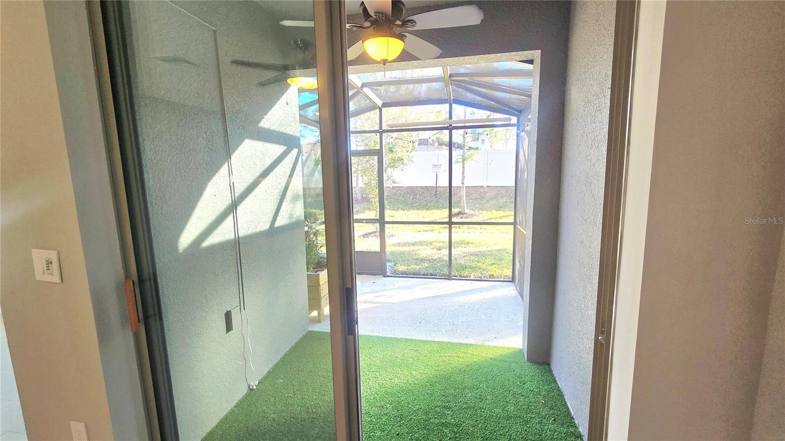 Image 70 of 94 For 11992 Sands Cove