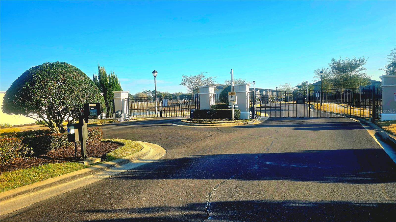 Image 85 of 94 For 11992 Sands Cove