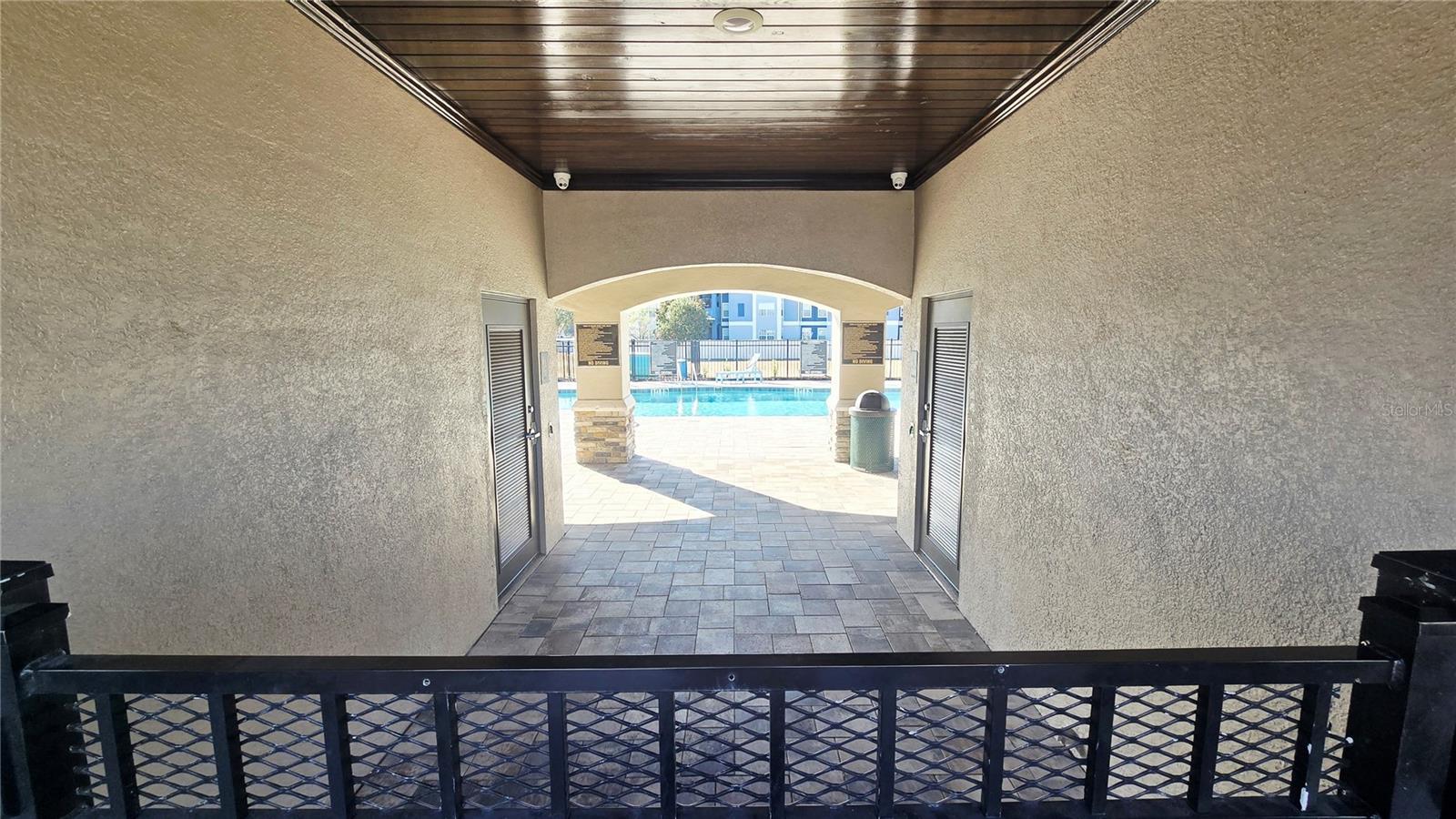 Image 88 of 94 For 11992 Sands Cove