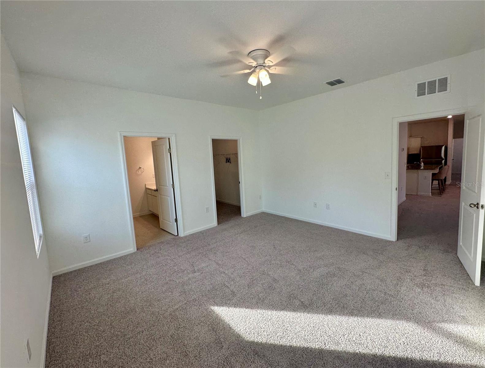 Image 25 of 50 For 487 Hennepin Loop