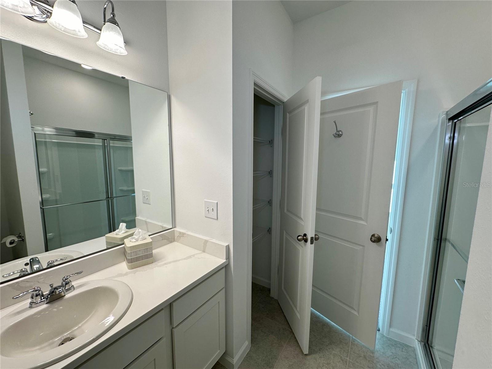 Image 29 of 50 For 487 Hennepin Loop