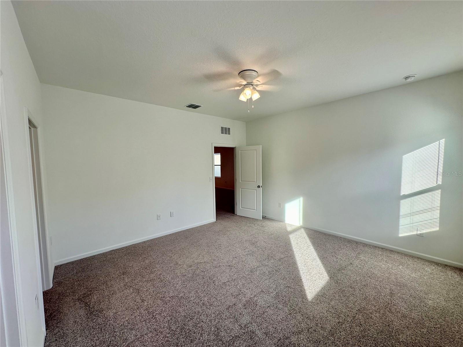 Image 31 of 50 For 487 Hennepin Loop