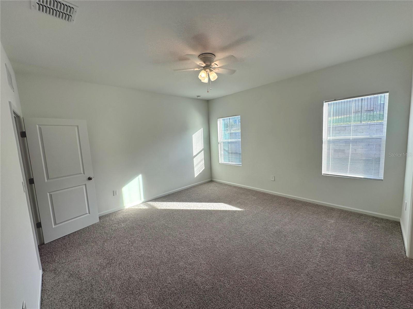 Image 33 of 50 For 487 Hennepin Loop