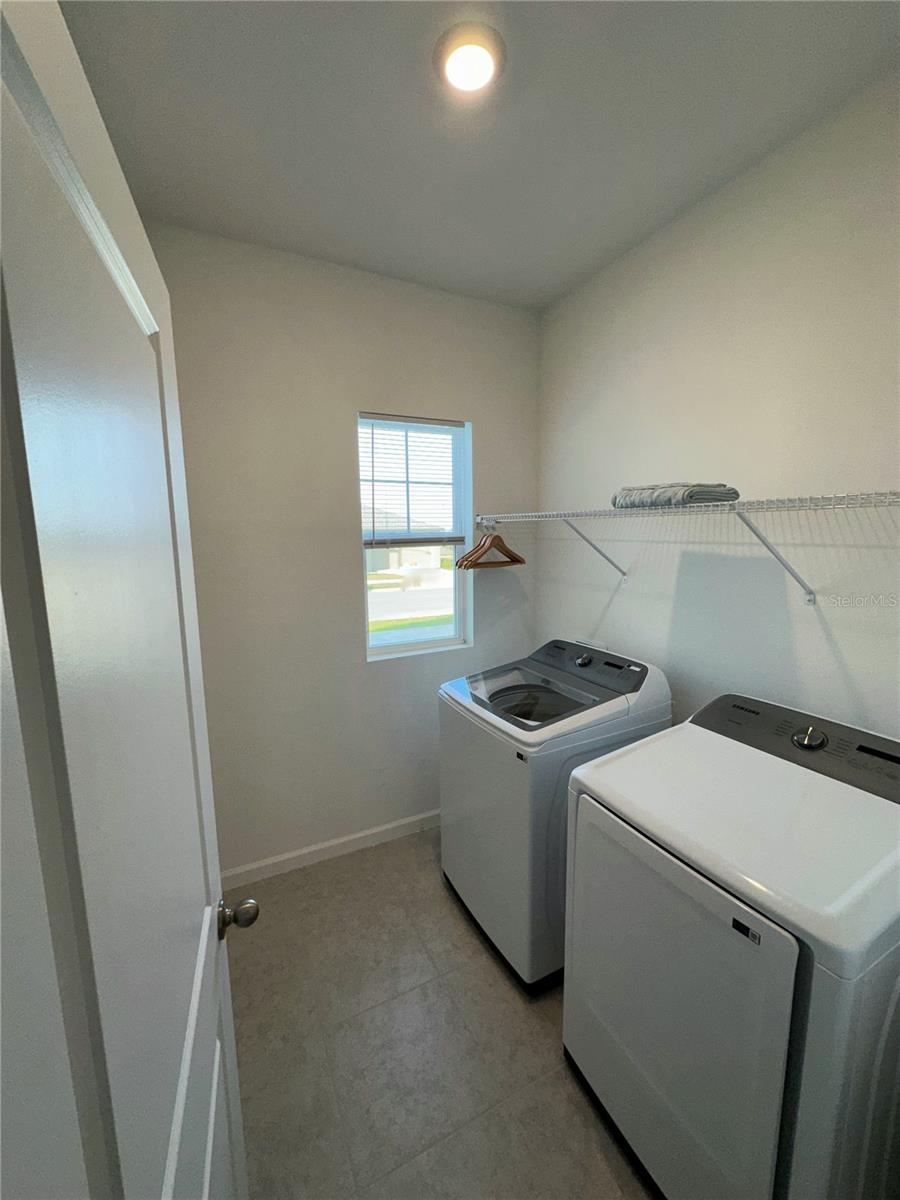 Image 39 of 50 For 487 Hennepin Loop