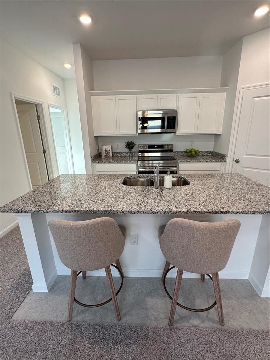 Image 9 of 50 For 487 Hennepin Loop