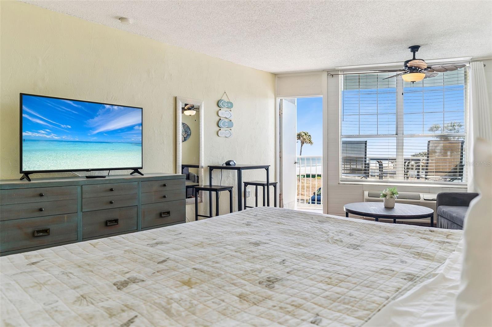 Image 12 of 25 For 313 Atlantic Avenue 2090