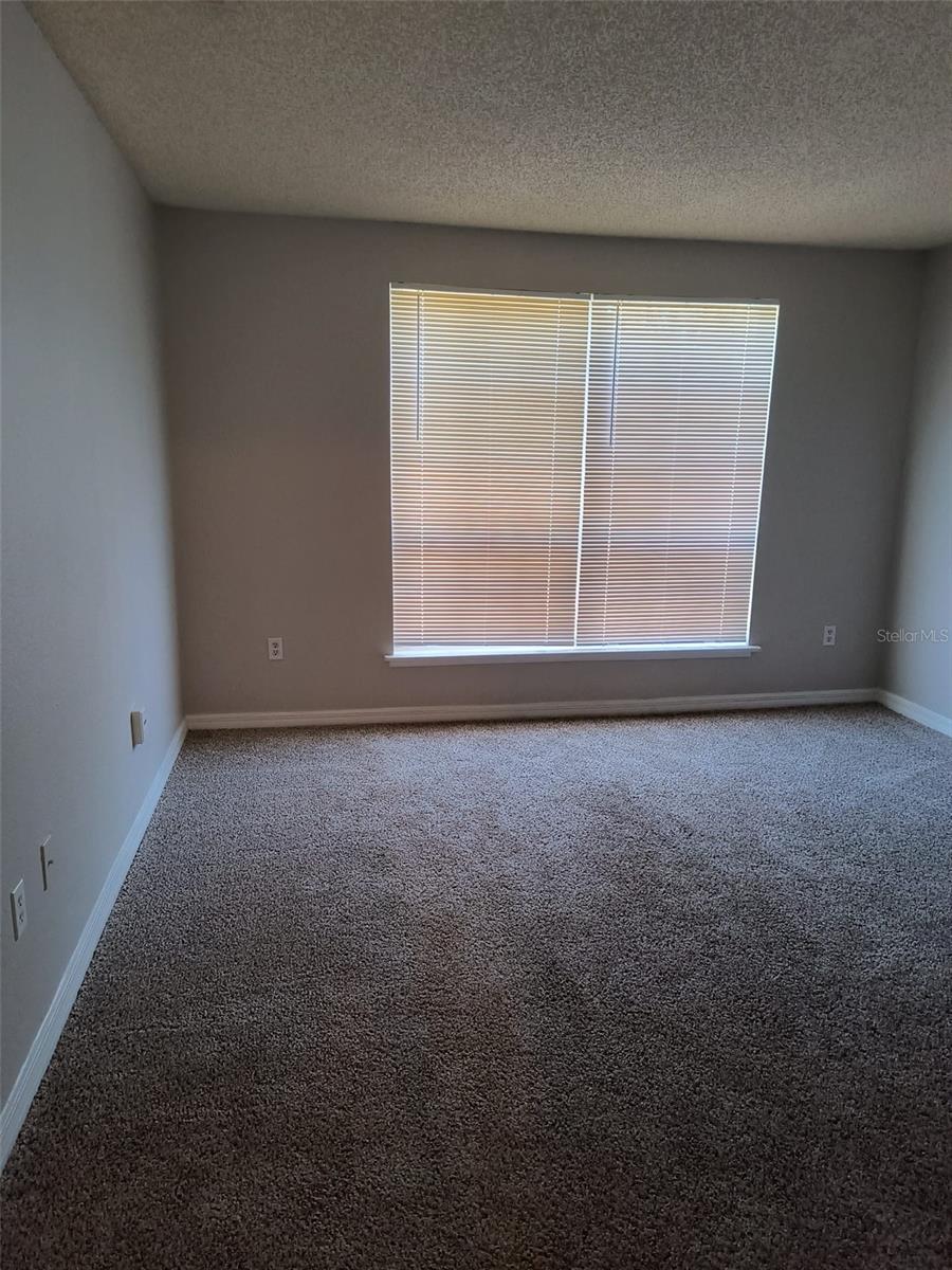 Image 16 of 28 For 4174 Versailles Drive 4174d