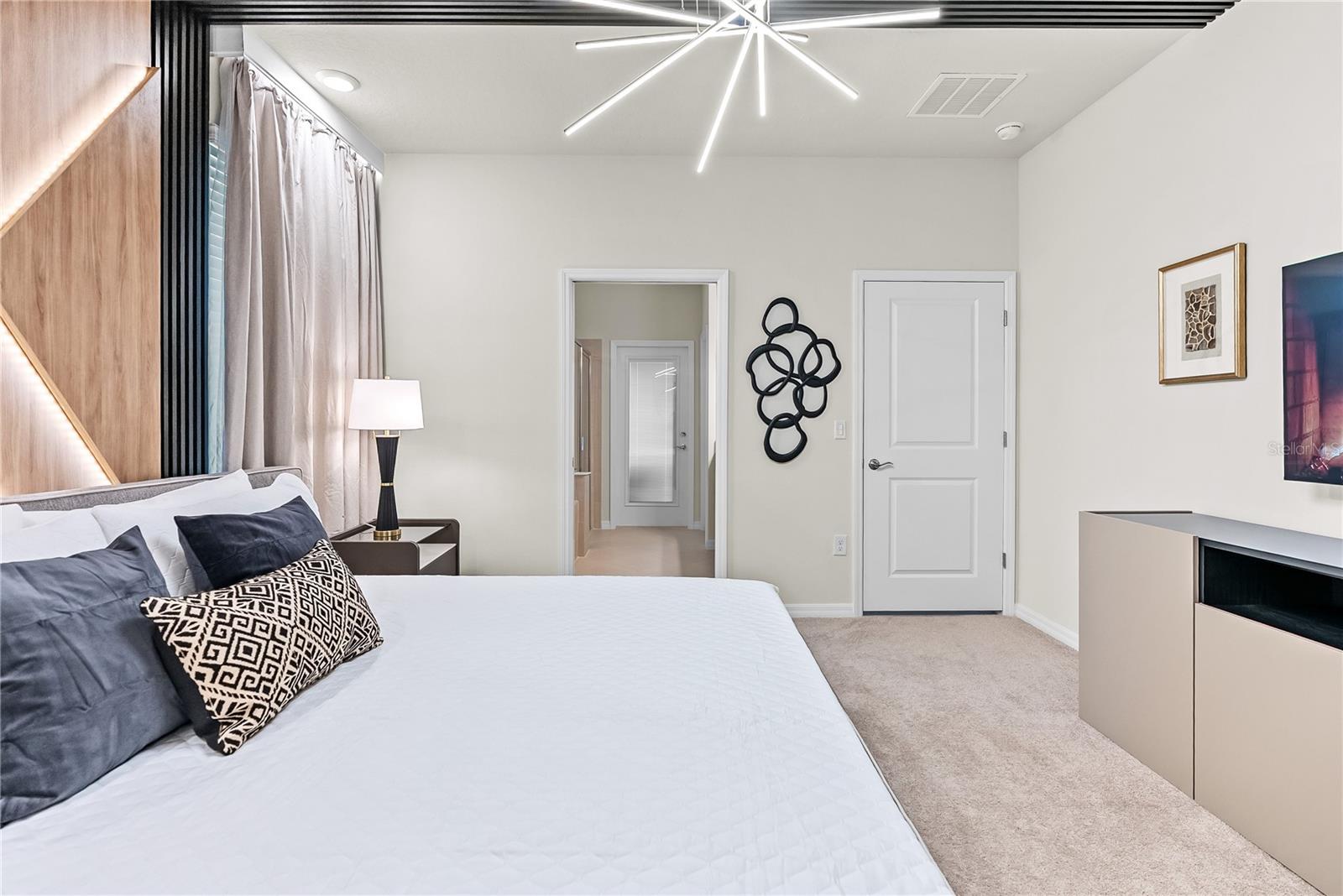 Image 24 of 87 For 15969 Cape Coral Loop