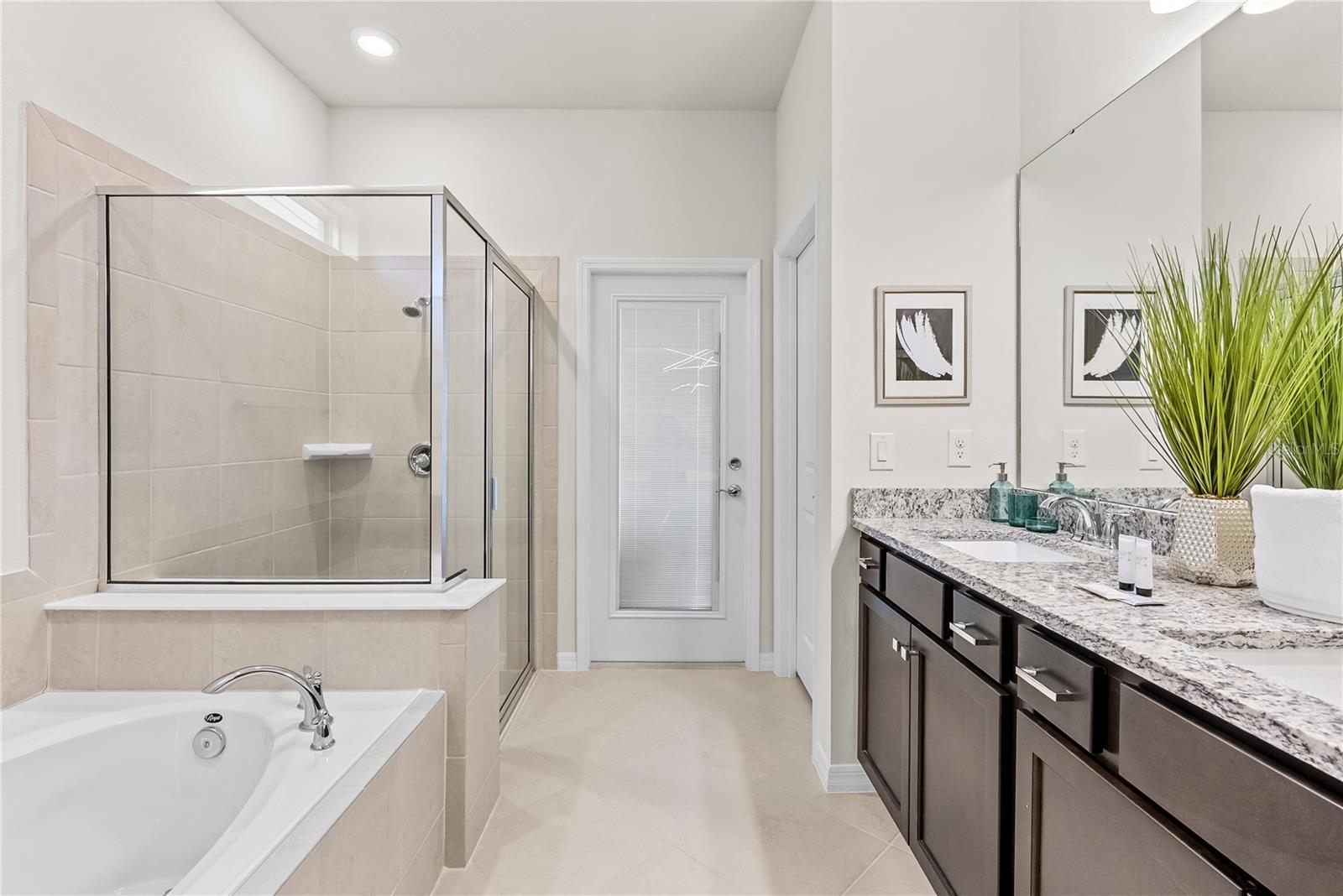 Image 25 of 87 For 15969 Cape Coral Loop