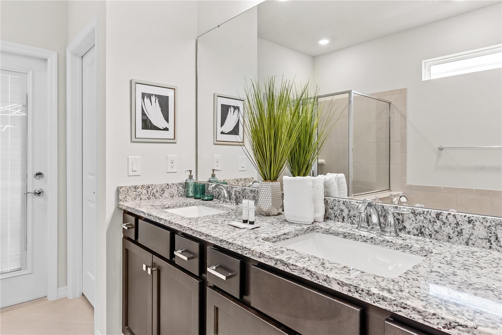 Image 27 of 87 For 15969 Cape Coral Loop