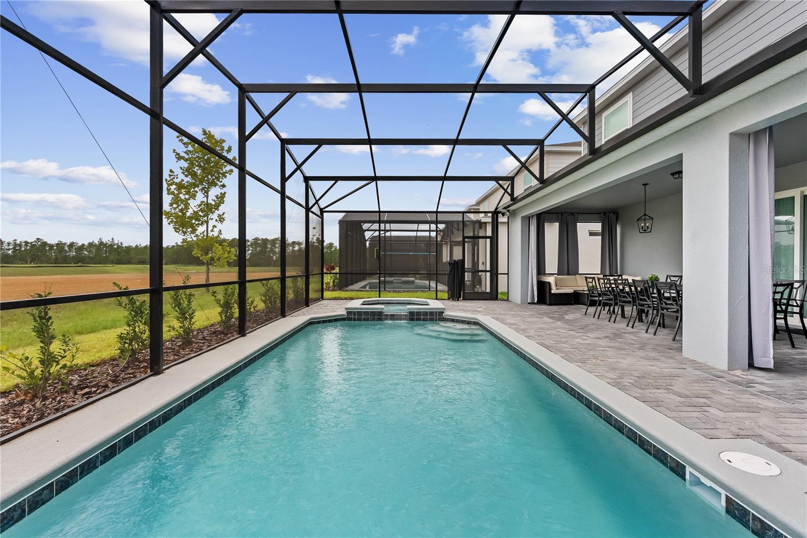 Image 34 of 87 For 15969 Cape Coral Loop