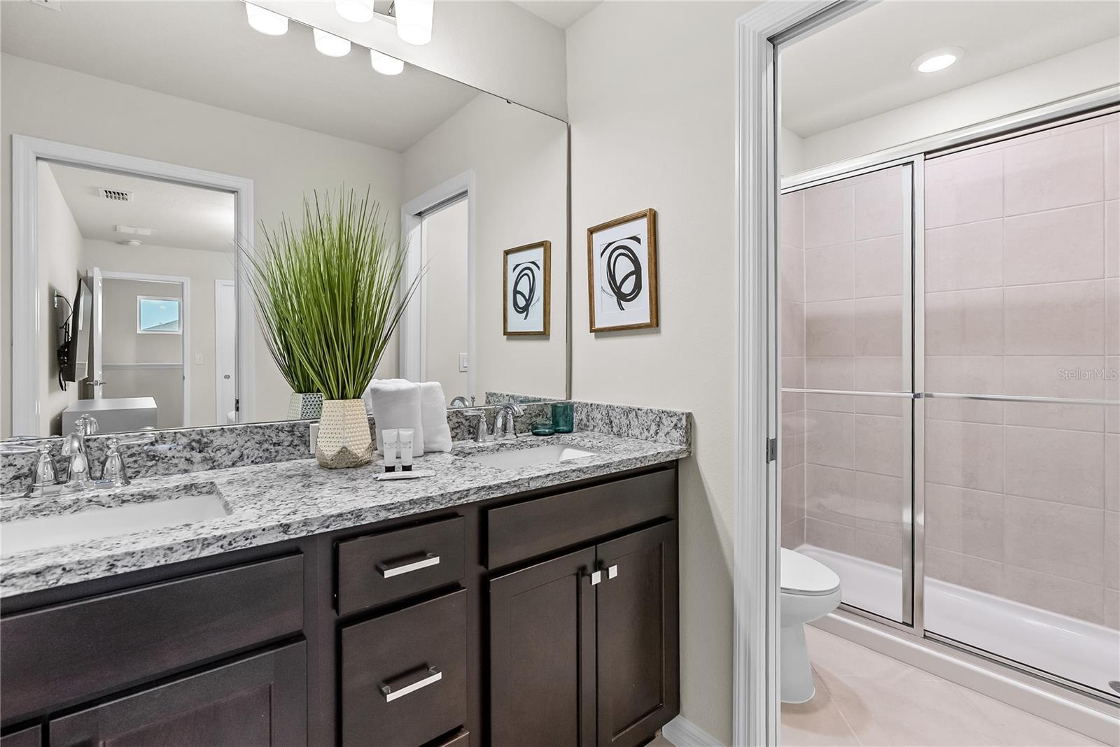 Image 41 of 87 For 15969 Cape Coral Loop