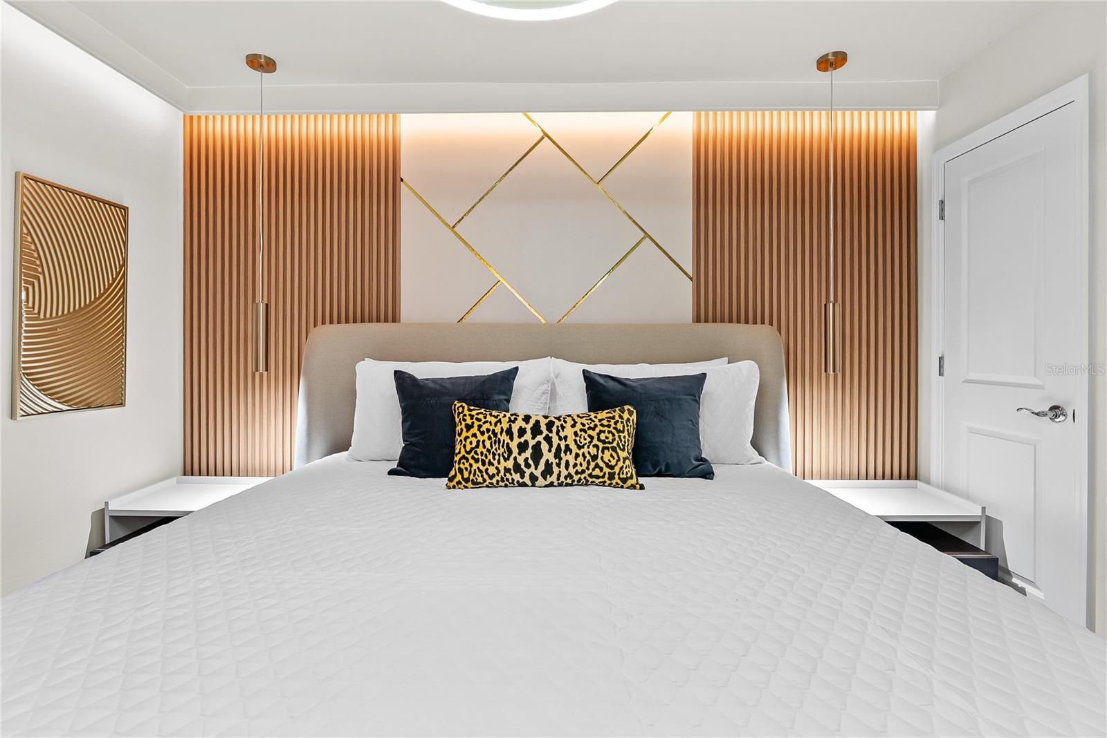 Image 52 of 87 For 15969 Cape Coral Loop