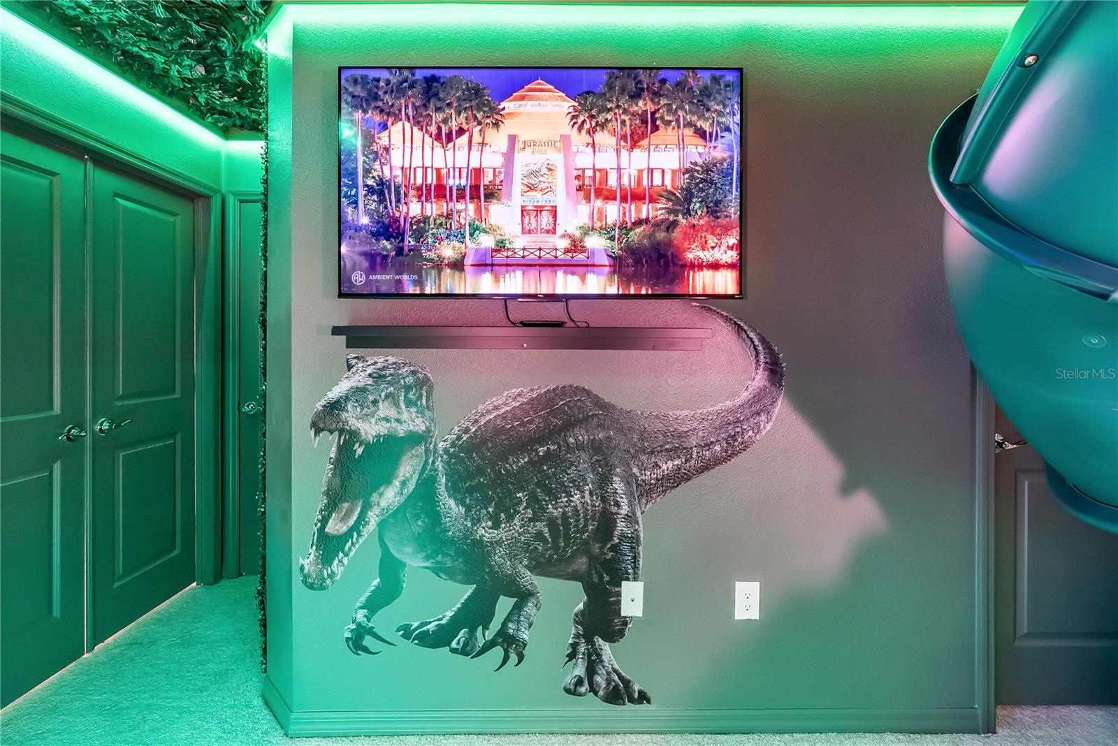 Image 81 of 87 For 15969 Cape Coral Loop