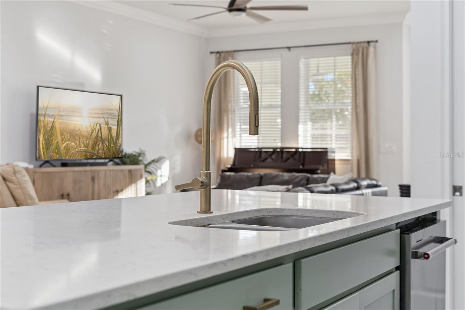 Image 15 of 59 For 9459 Merrifield St