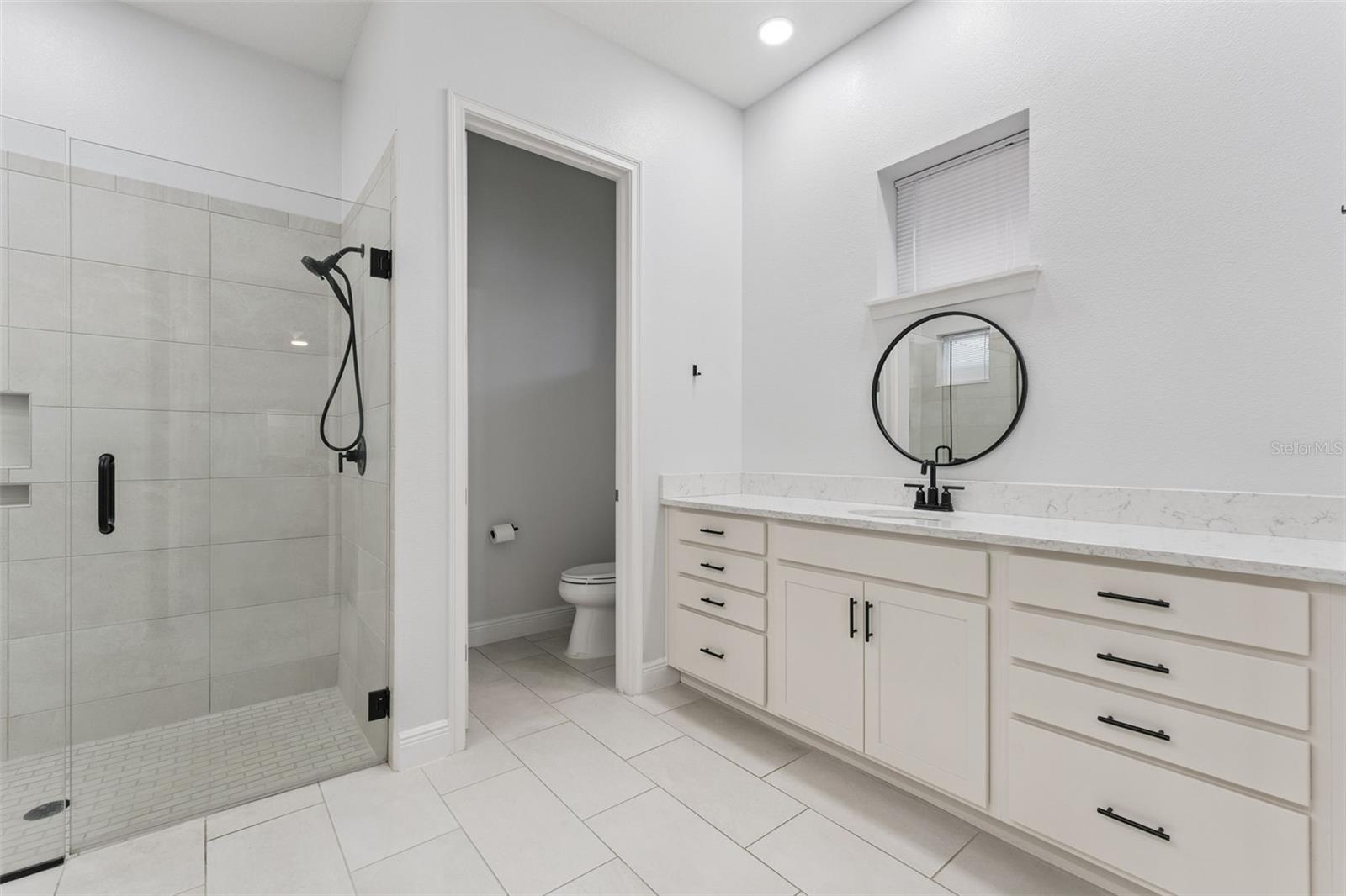 Image 21 of 59 For 9459 Merrifield St