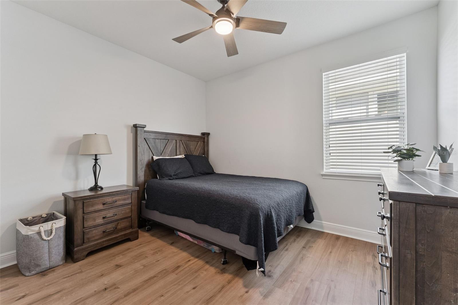 Image 25 of 59 For 9459 Merrifield St