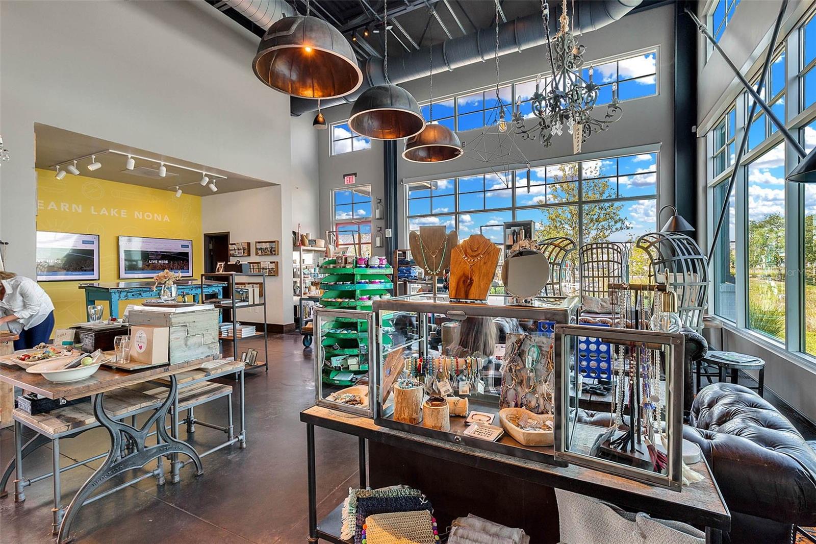 Image 44 of 59 For 9459 Merrifield St