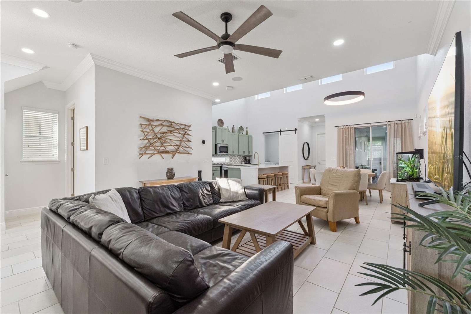 Image 5 of 59 For 9459 Merrifield St