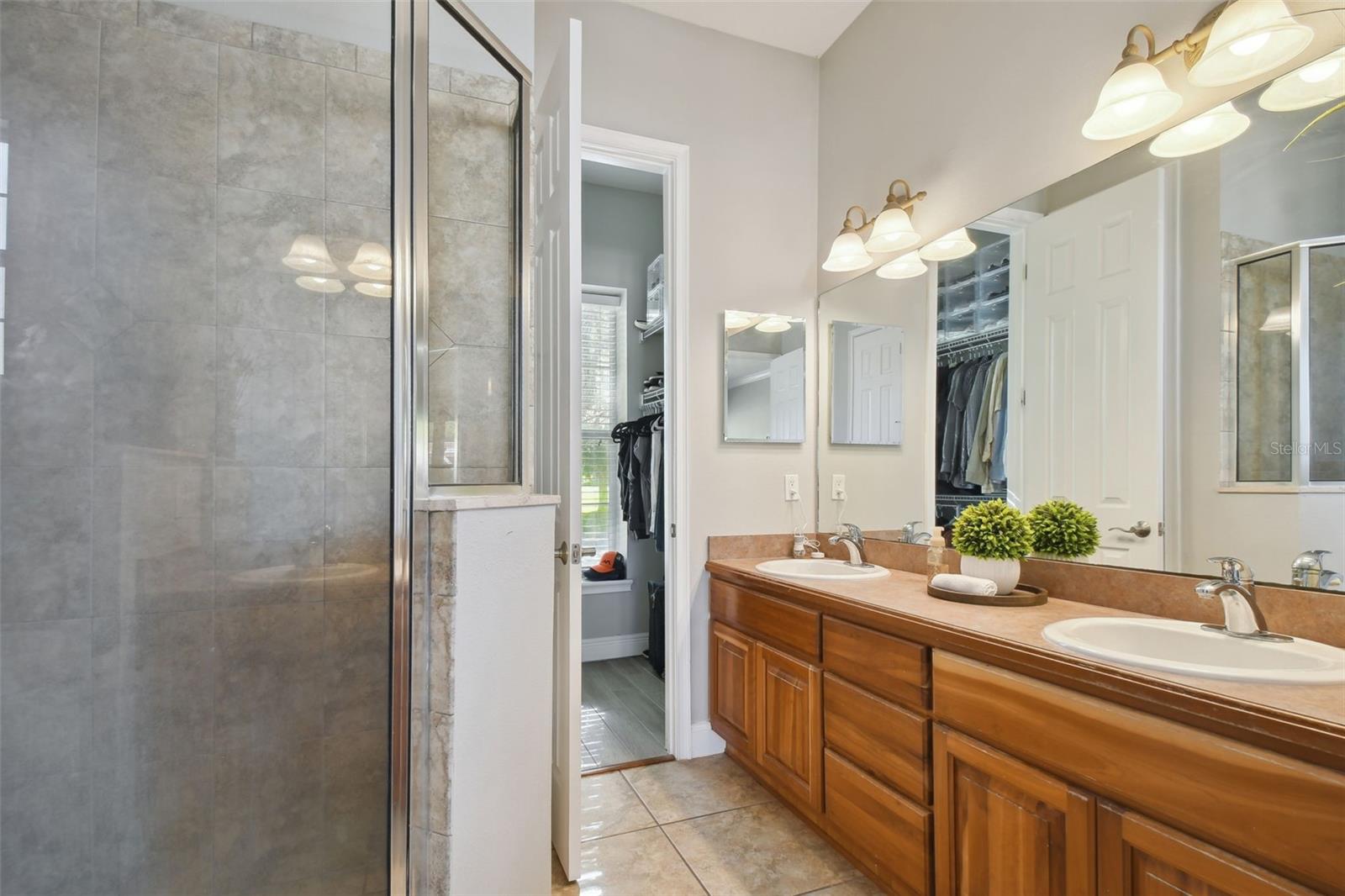 Image 48 of 80 For 7009 Five Oaks Drive