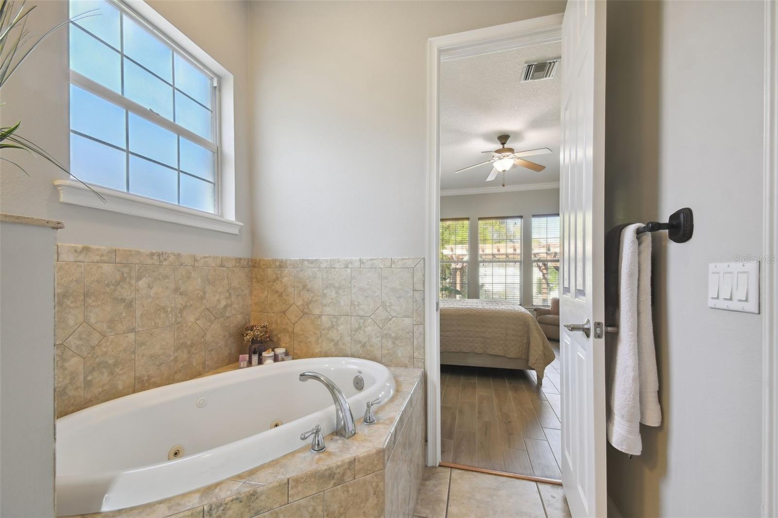 Image 49 of 80 For 7009 Five Oaks Drive