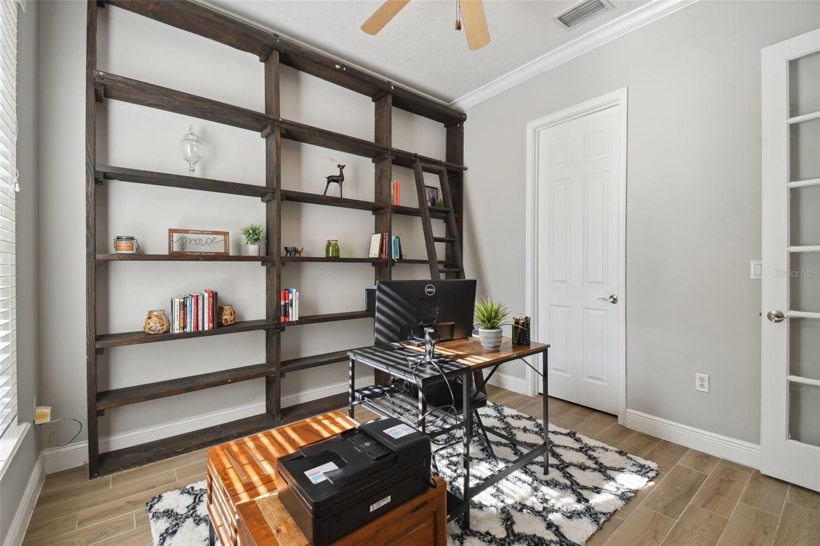 Image 9 of 80 For 7009 Five Oaks Drive