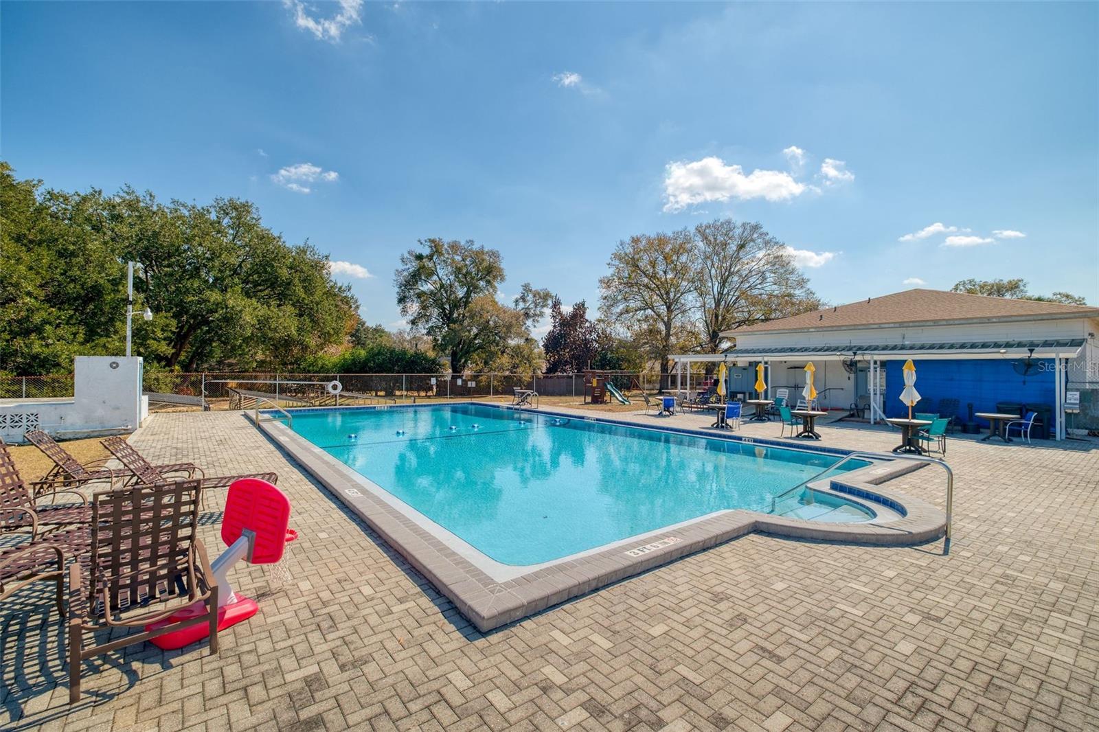 Image 19 of 21 For 5 Sandalwood Drive