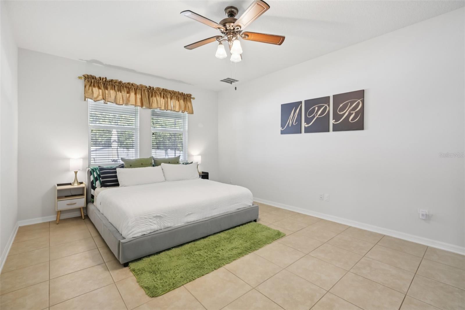 Image 10 of 30 For 3207 Zander Drive