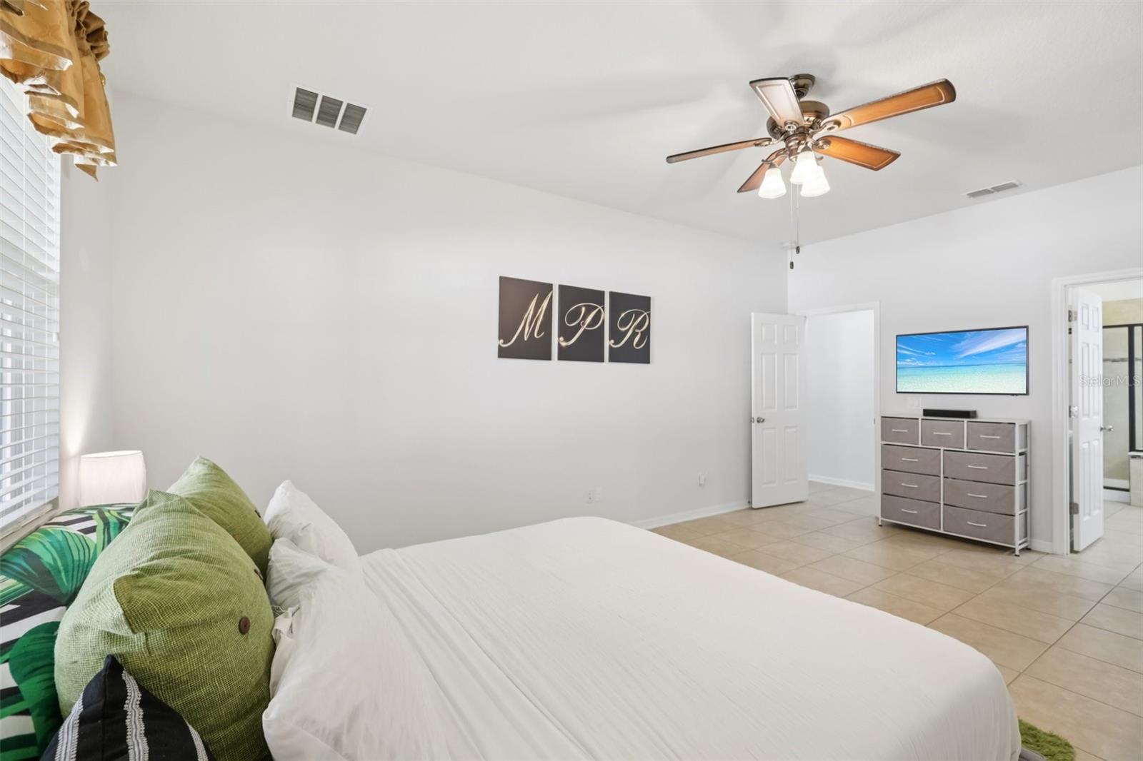 Image 11 of 30 For 3207 Zander Drive