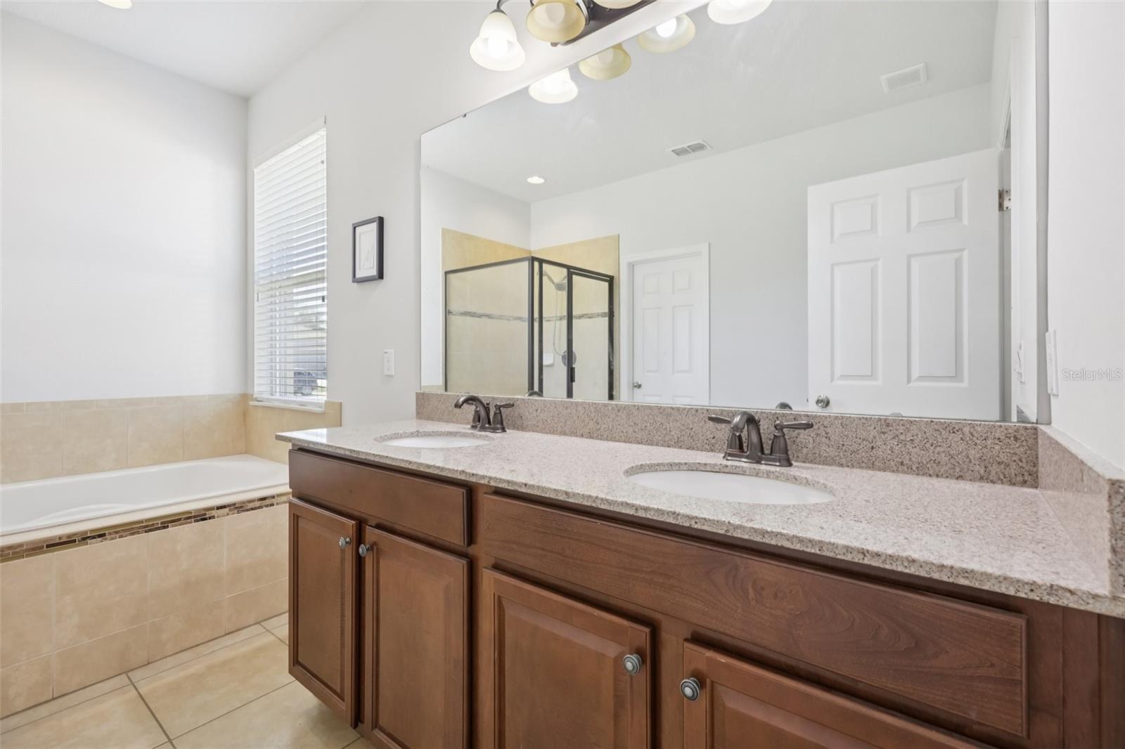 Image 12 of 30 For 3207 Zander Drive