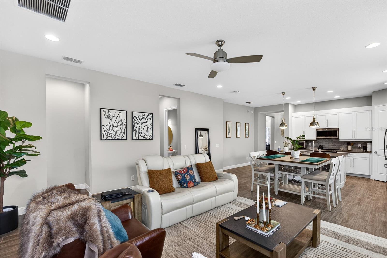 Image 10 of 42 For 13115 Bovet Avenue