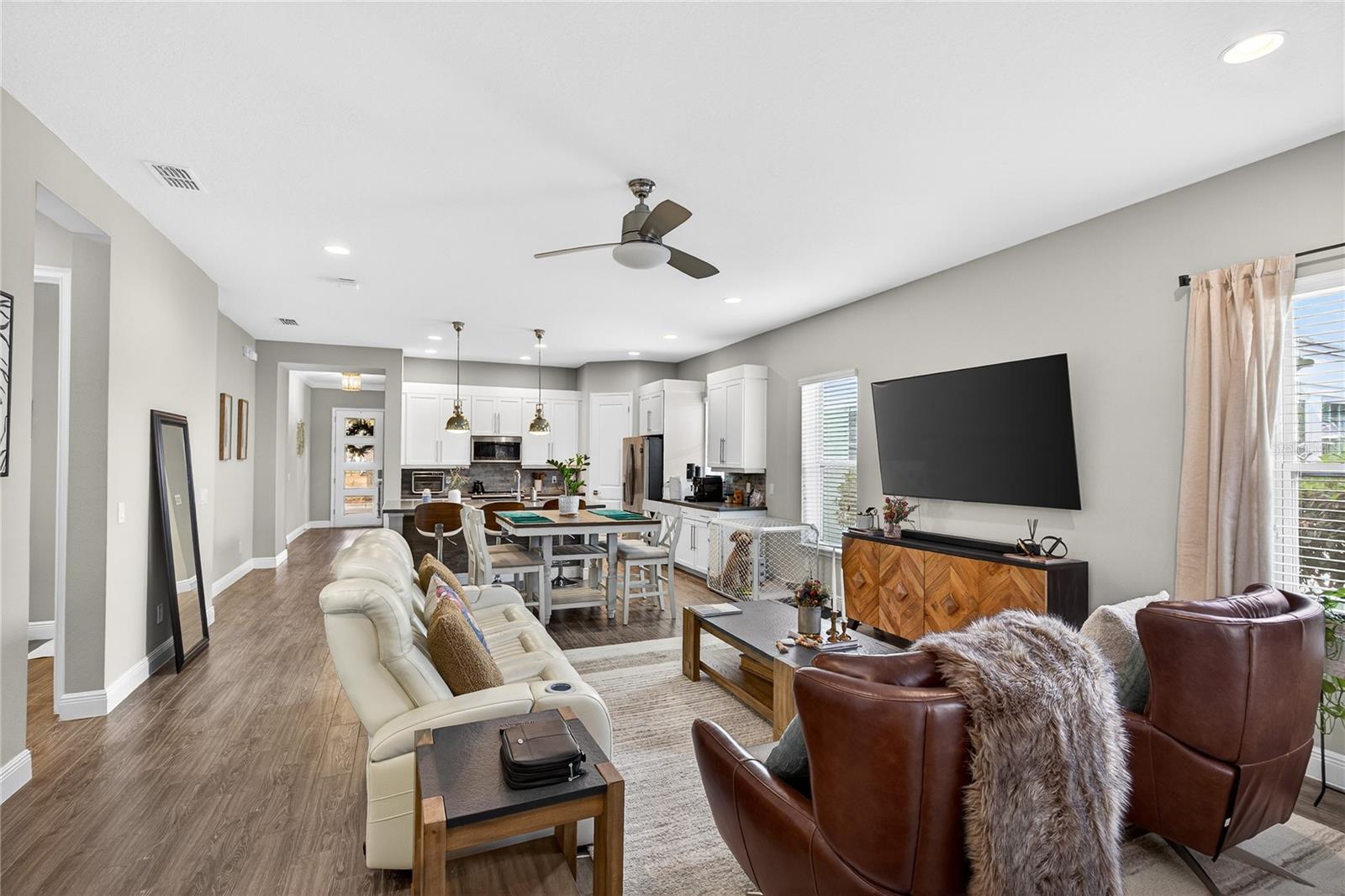 Image 12 of 42 For 13115 Bovet Avenue