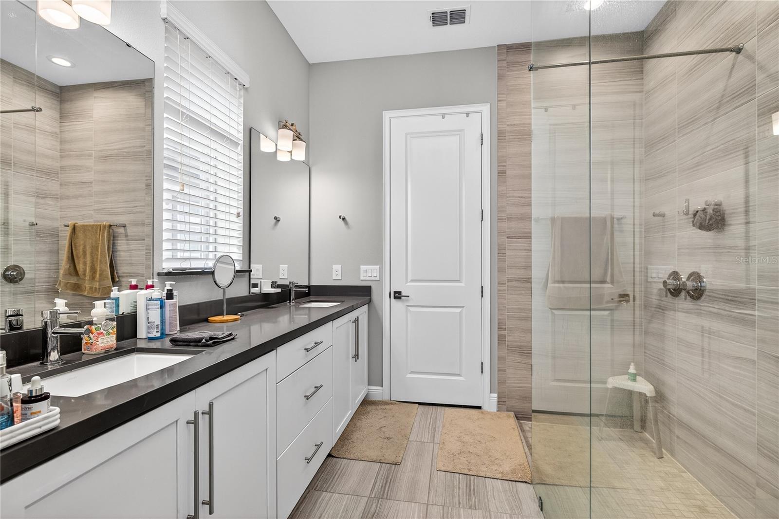 Image 16 of 42 For 13115 Bovet Avenue