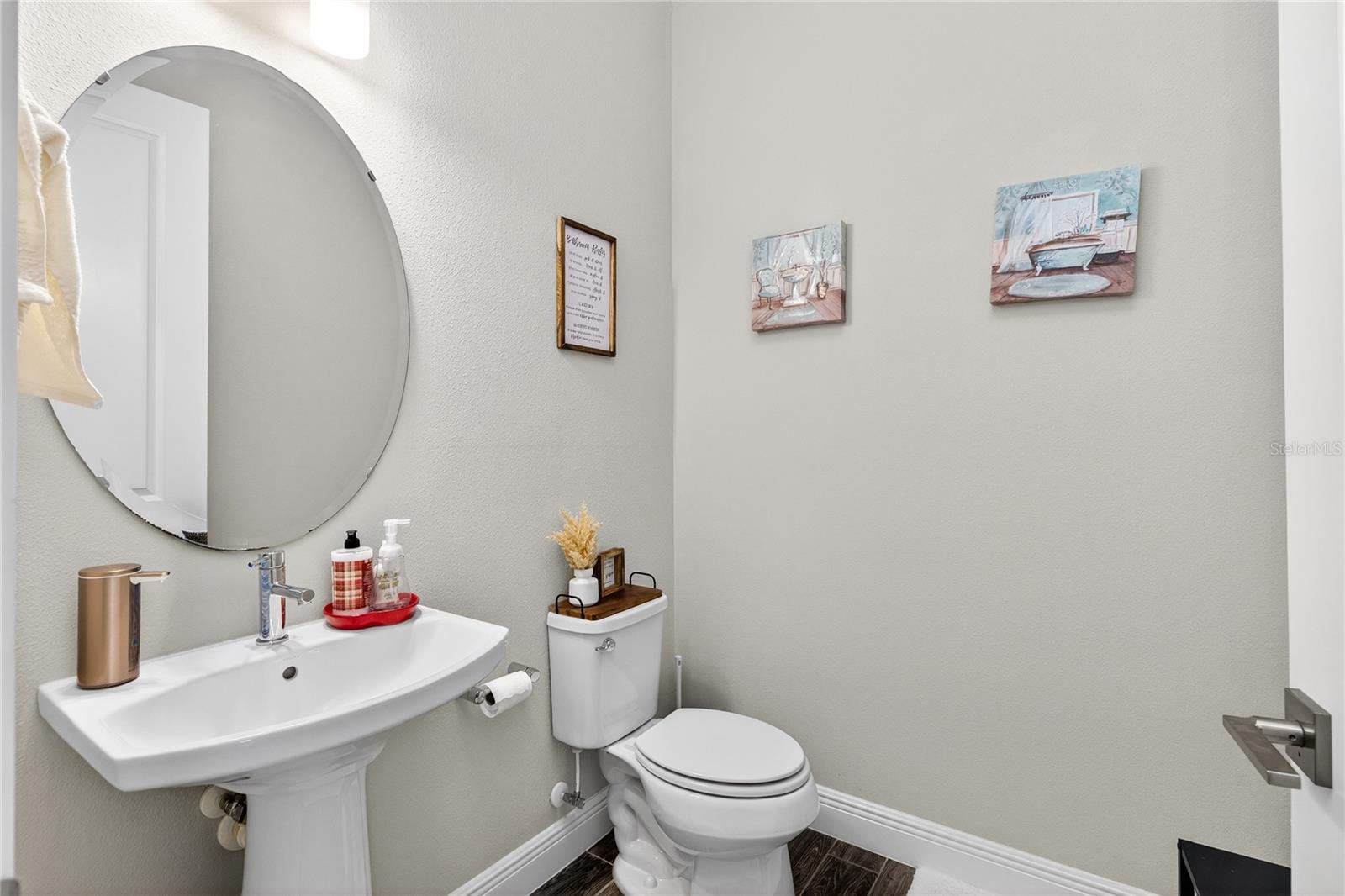 Image 21 of 42 For 13115 Bovet Avenue