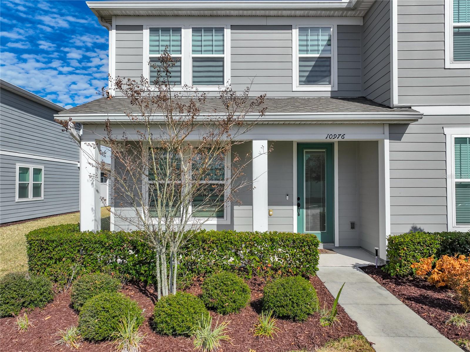 Image 2 of 70 For 10976 Leafshore Loop