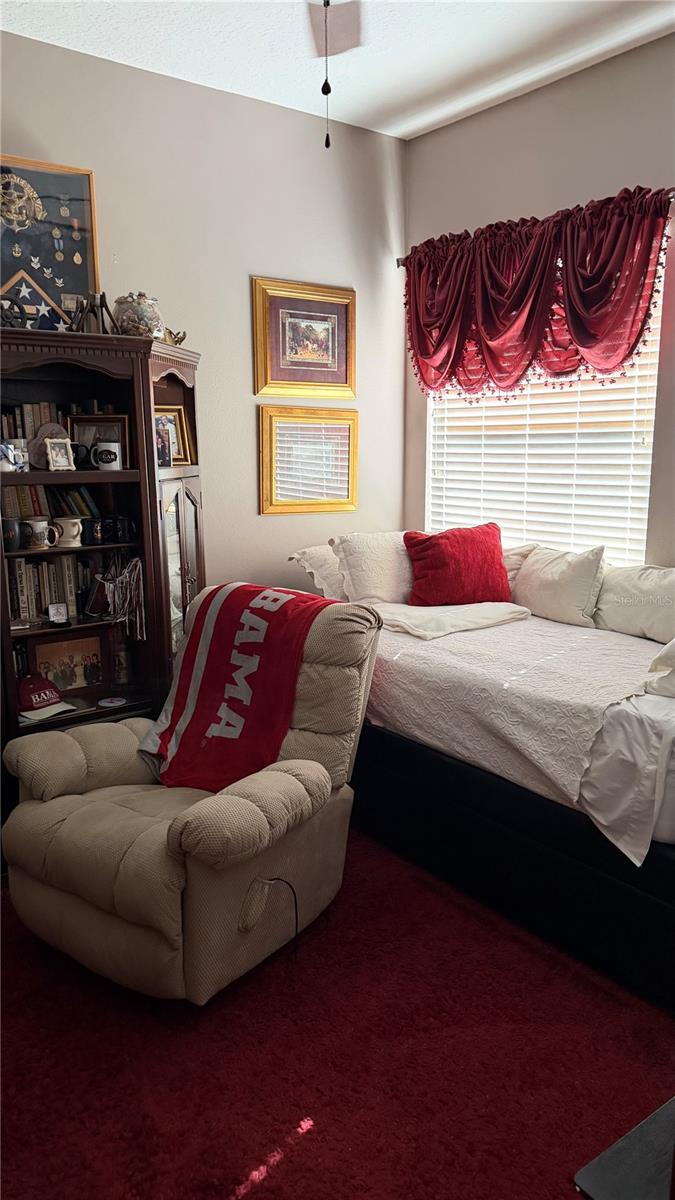 Image 18 of 25 For 300 Mariners Gate Drive