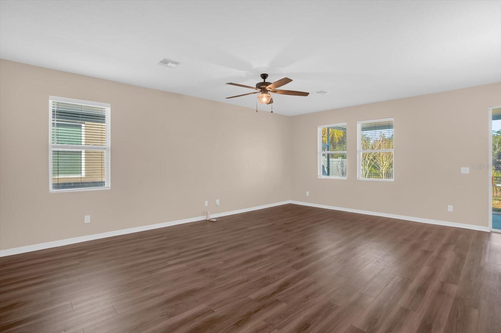 Image 3 of 37 For 591 Steerview Street