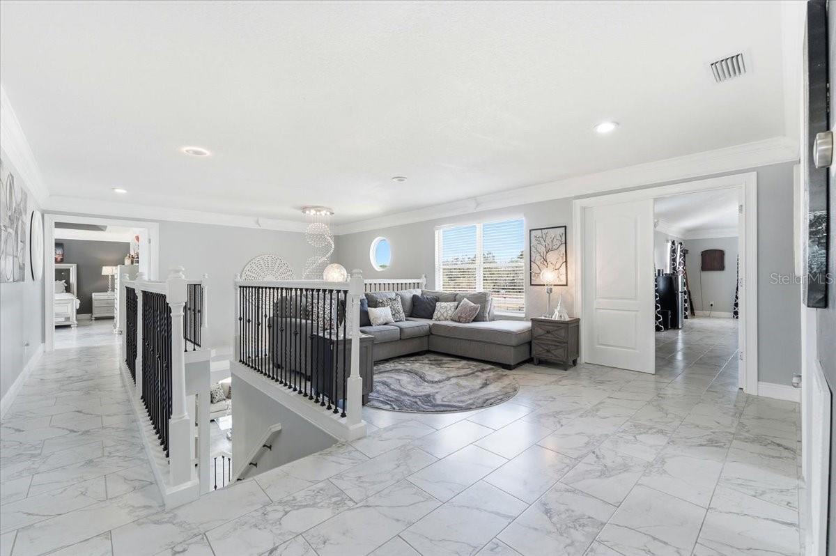 Image 14 of 30 For 2280 Fox Wood