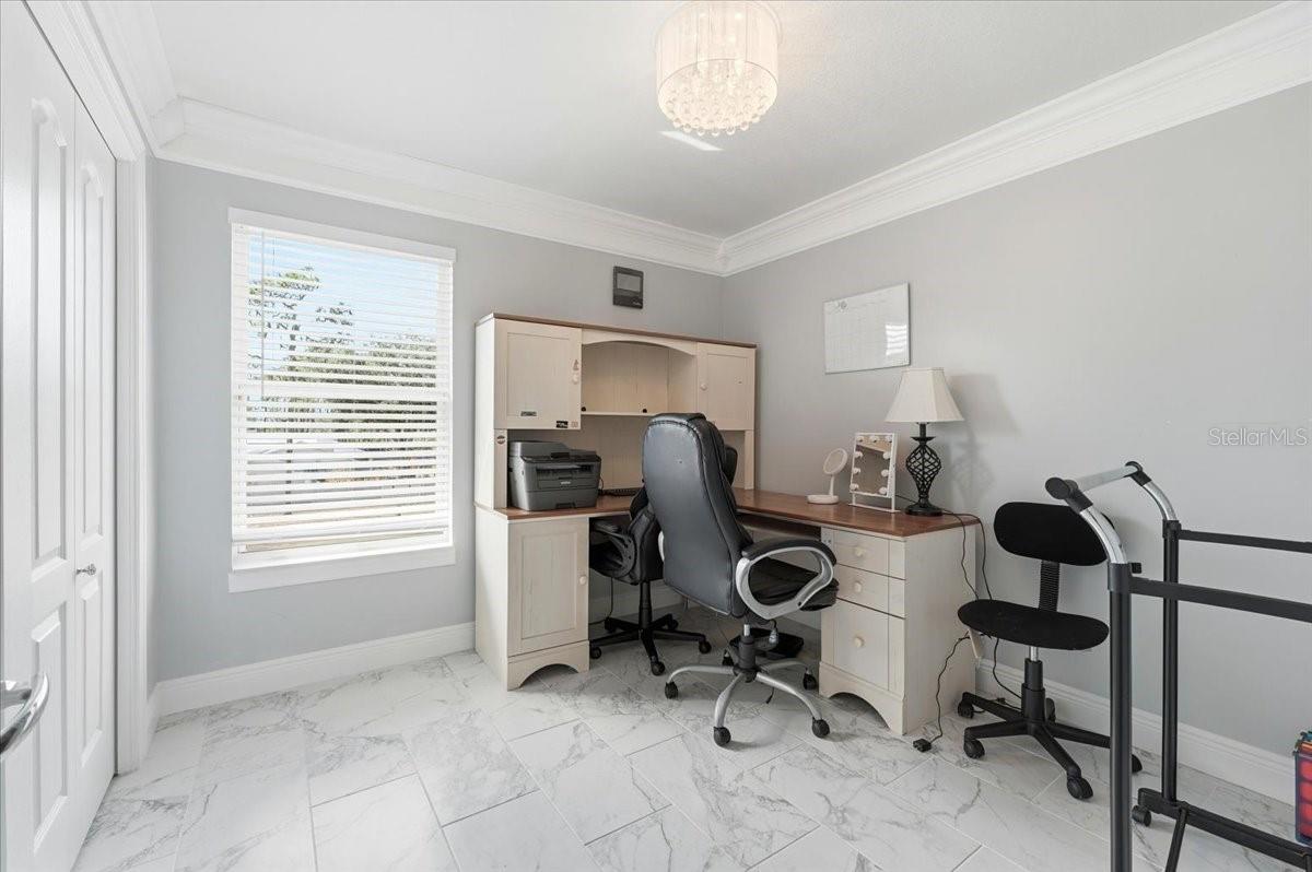 Image 26 of 30 For 2280 Fox Wood