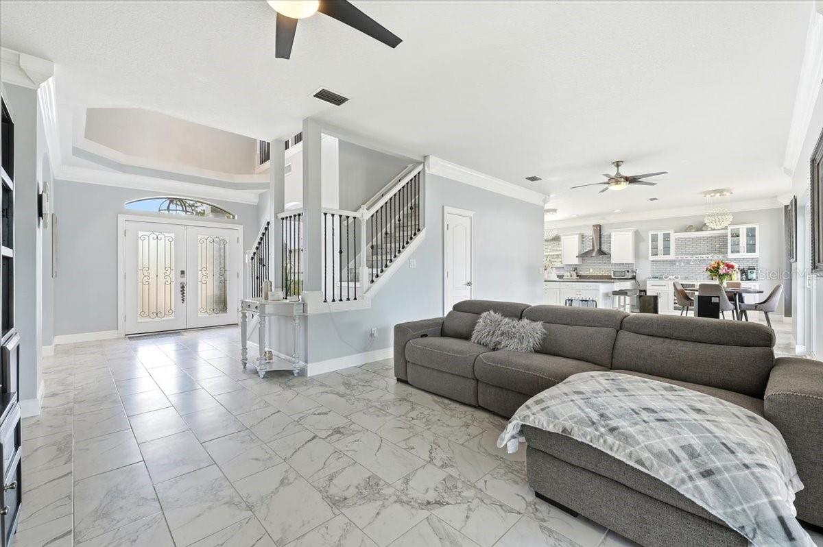 Image 8 of 30 For 2280 Fox Wood