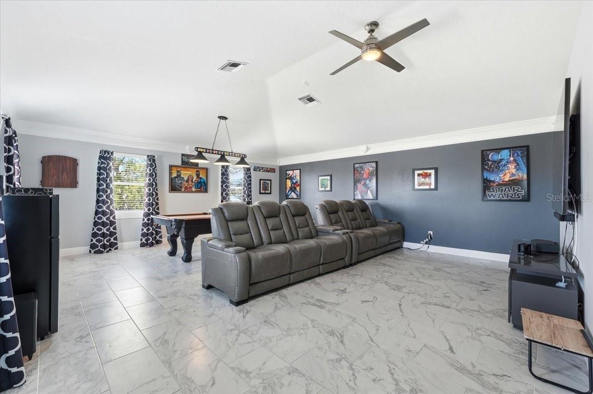 Image 9 of 30 For 2280 Fox Wood