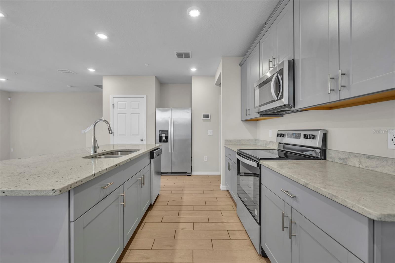 Image 16 of 41 For 2539 Sweet Viburnum Way