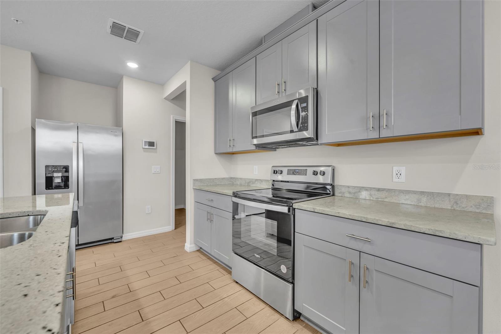 Image 17 of 41 For 2539 Sweet Viburnum Way