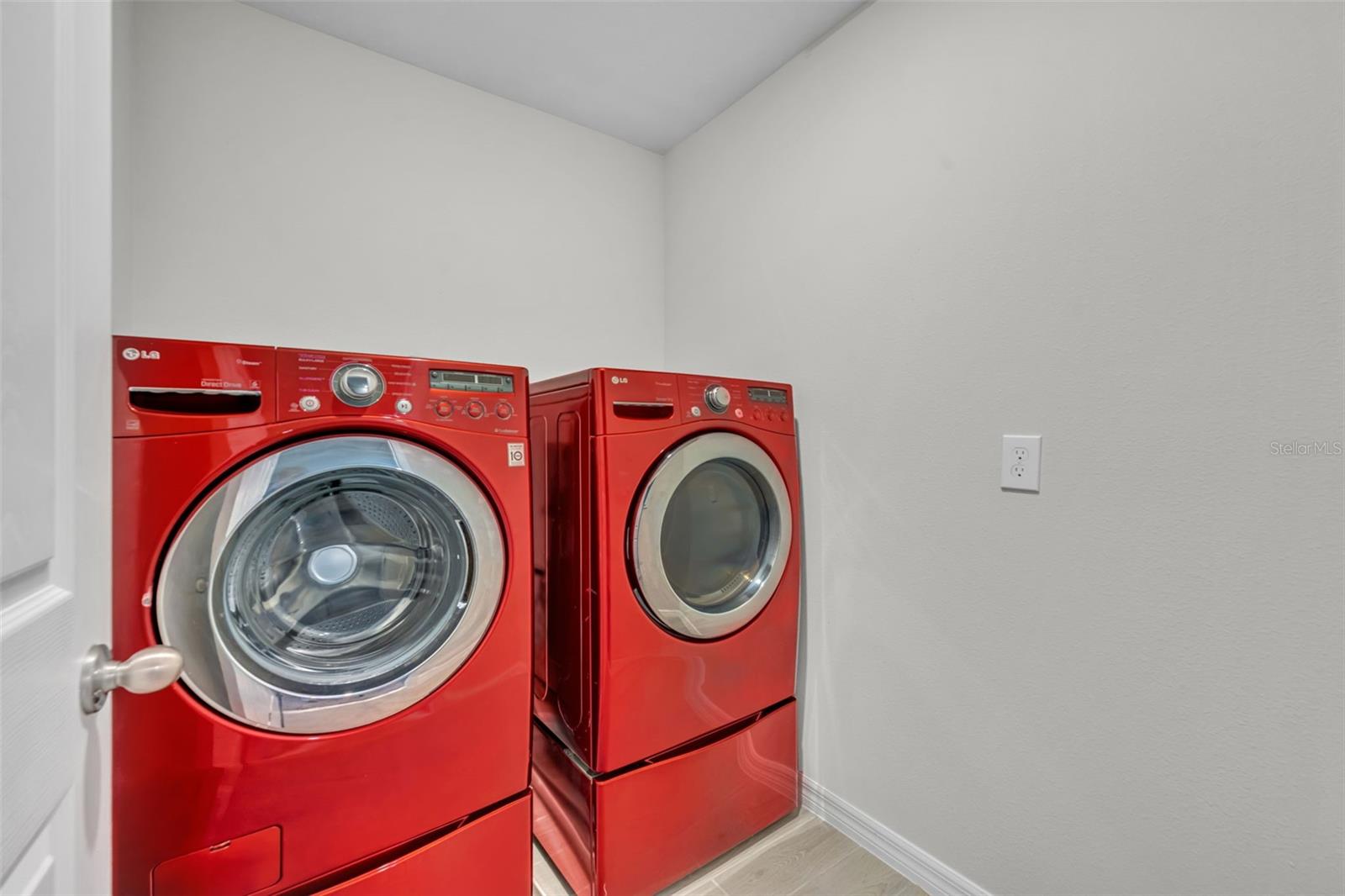 Image 35 of 41 For 2539 Sweet Viburnum Way