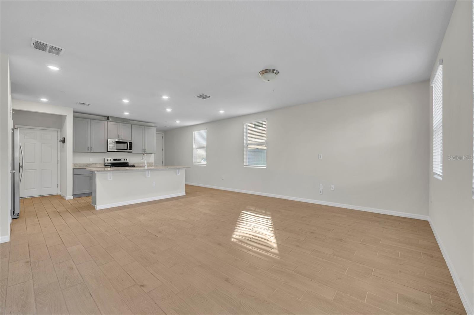 Image 8 of 41 For 2539 Sweet Viburnum Way