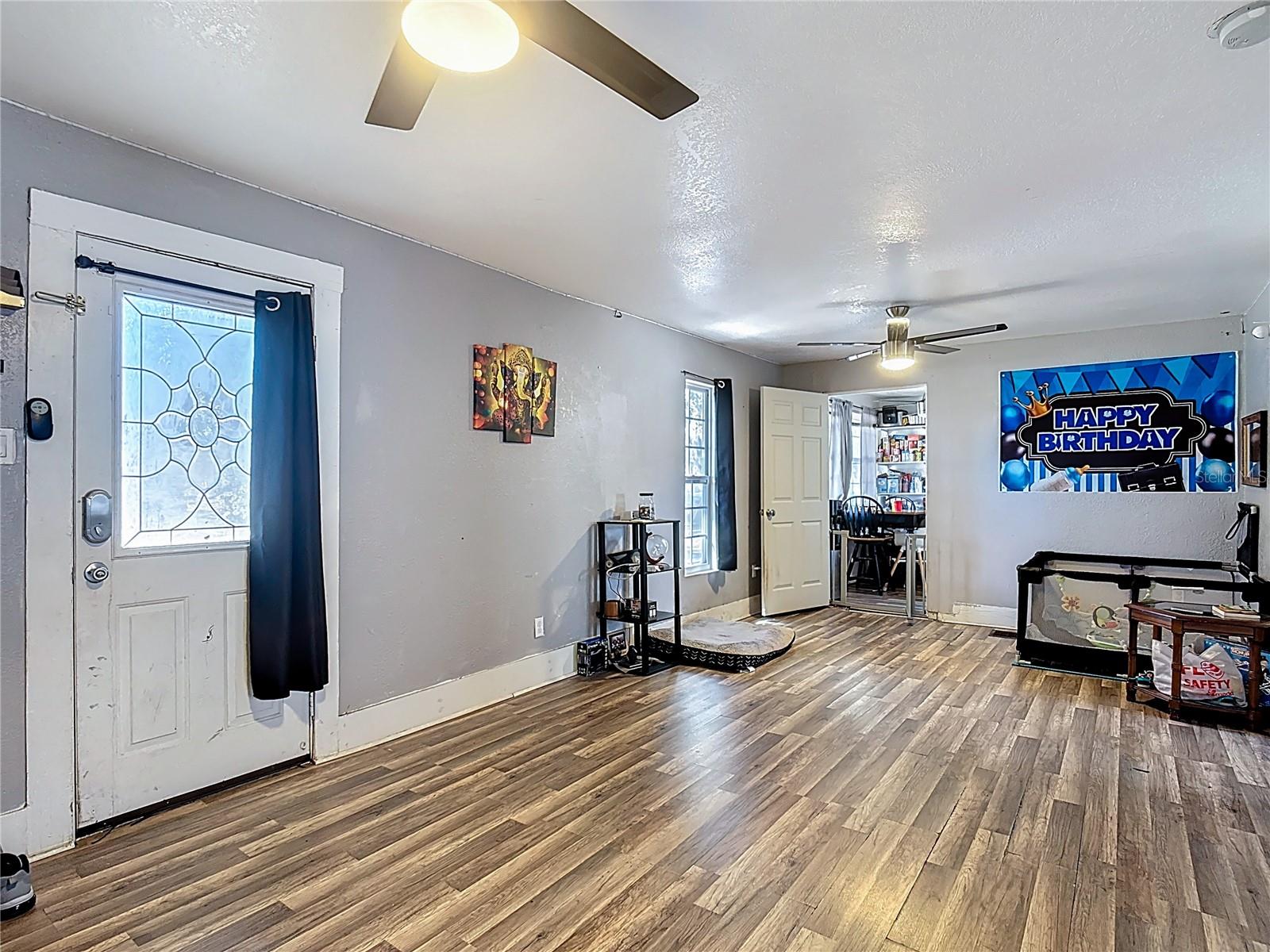 Image 25 of 37 For 823 Missouri Avenue