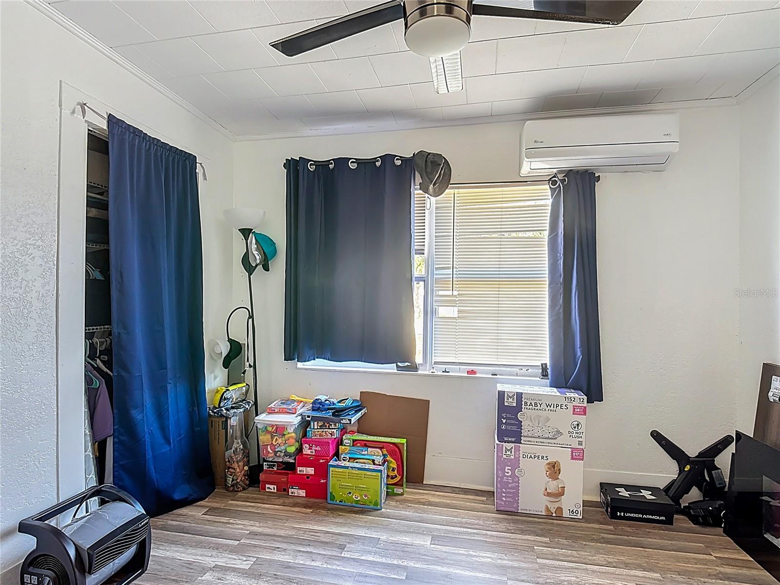 Image 31 of 37 For 823 Missouri Avenue